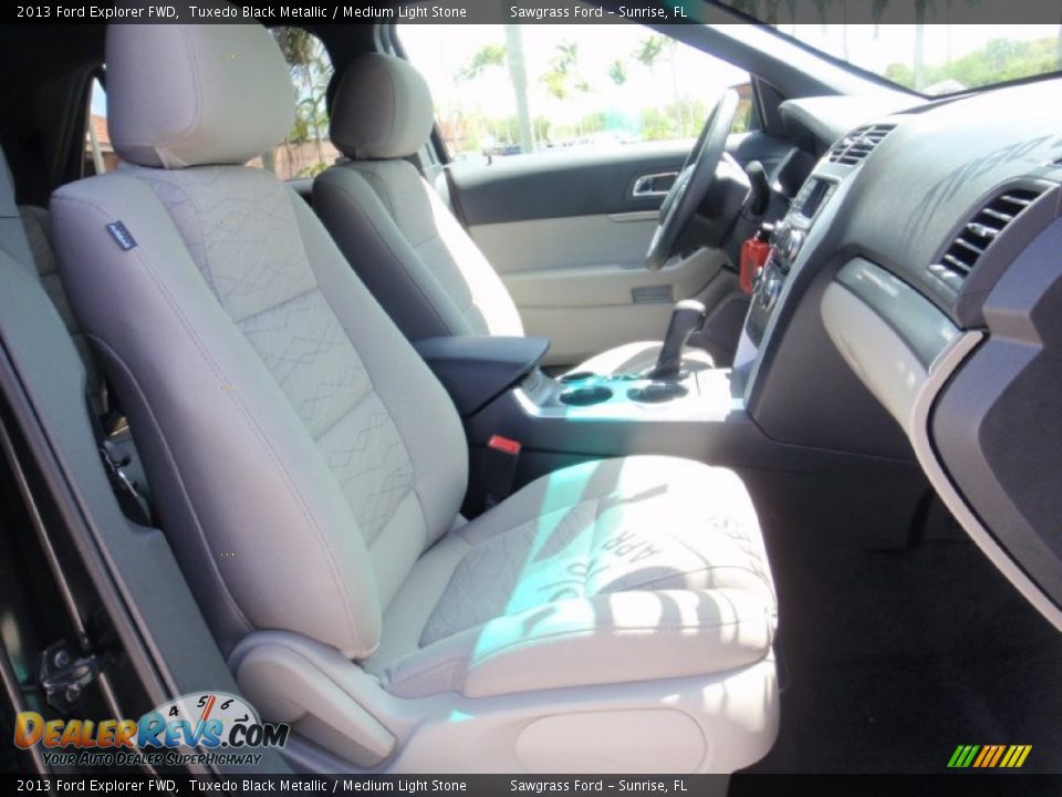 2013 Ford Explorer FWD Tuxedo Black Metallic / Medium Light Stone Photo #21