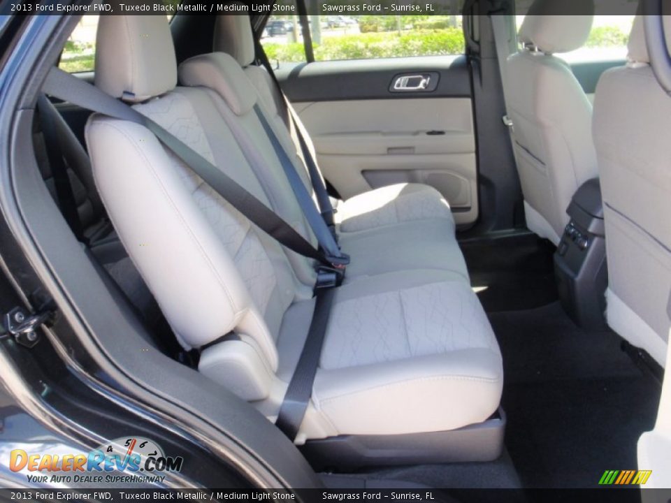 2013 Ford Explorer FWD Tuxedo Black Metallic / Medium Light Stone Photo #23