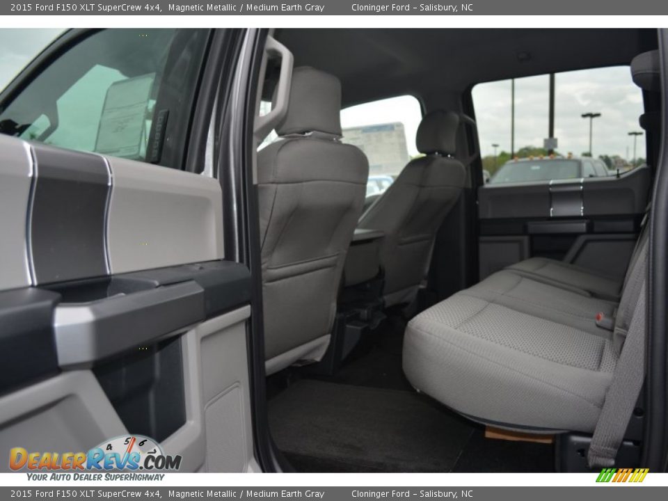 2015 Ford F150 XLT SuperCrew 4x4 Magnetic Metallic / Medium Earth Gray Photo #12
