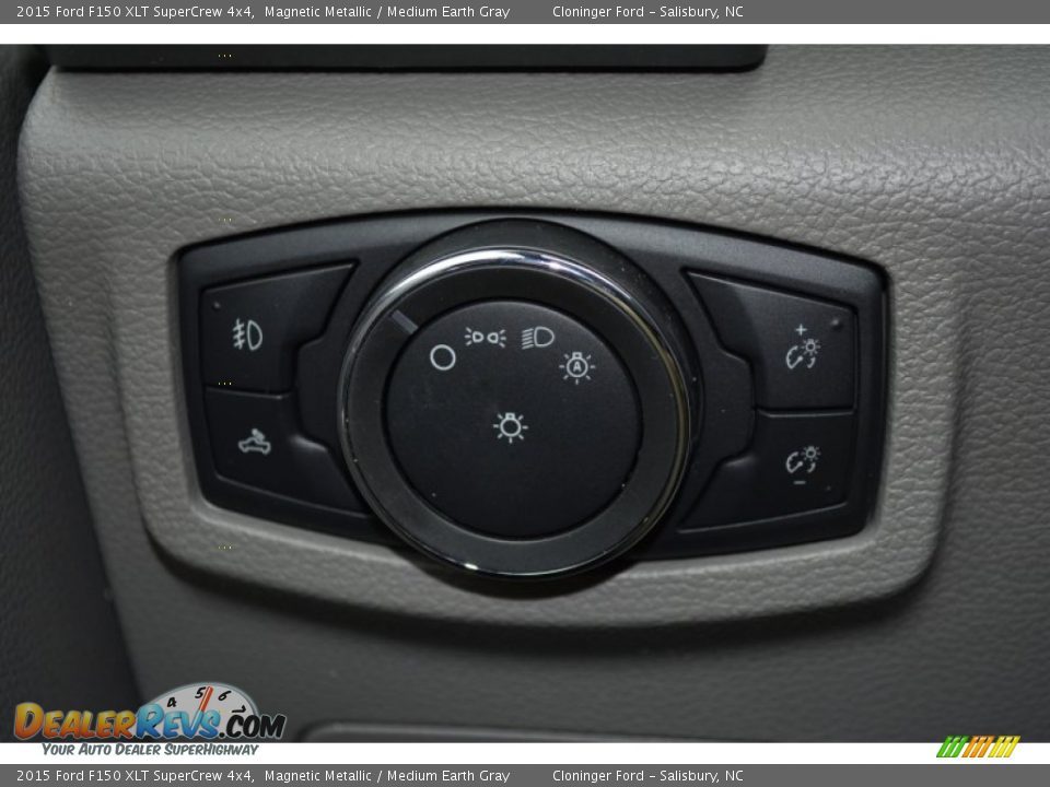 2015 Ford F150 XLT SuperCrew 4x4 Magnetic Metallic / Medium Earth Gray Photo #25