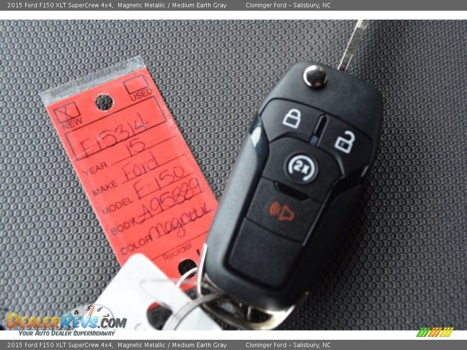 2015 Ford F150 XLT SuperCrew 4x4 Magnetic Metallic / Medium Earth Gray Photo #26