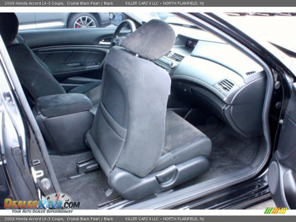 2009 Honda Accord LX-S Coupe Crystal Black Pearl / Black Photo #25