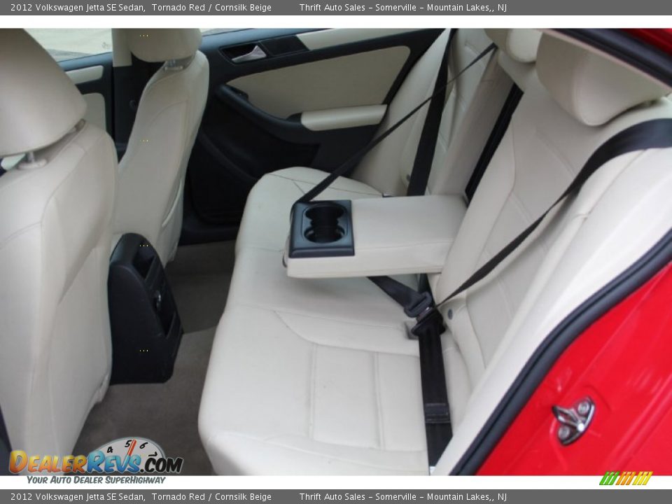 2012 Volkswagen Jetta SE Sedan Tornado Red / Cornsilk Beige Photo #21