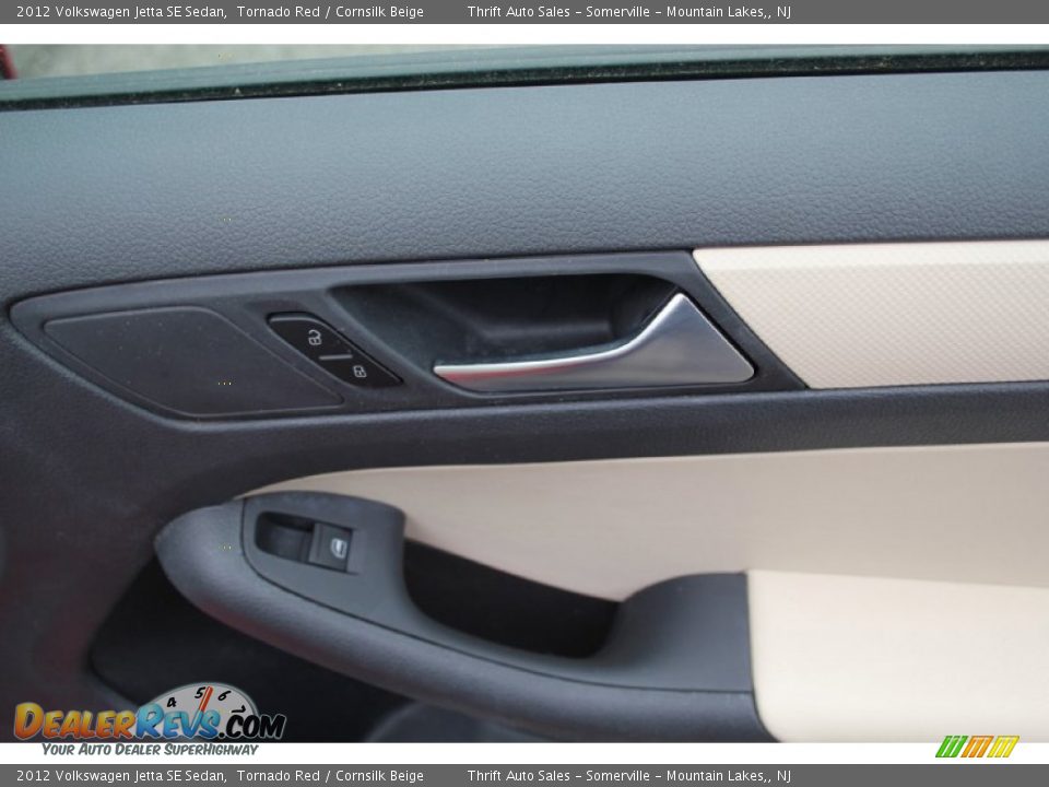 2012 Volkswagen Jetta SE Sedan Tornado Red / Cornsilk Beige Photo #26