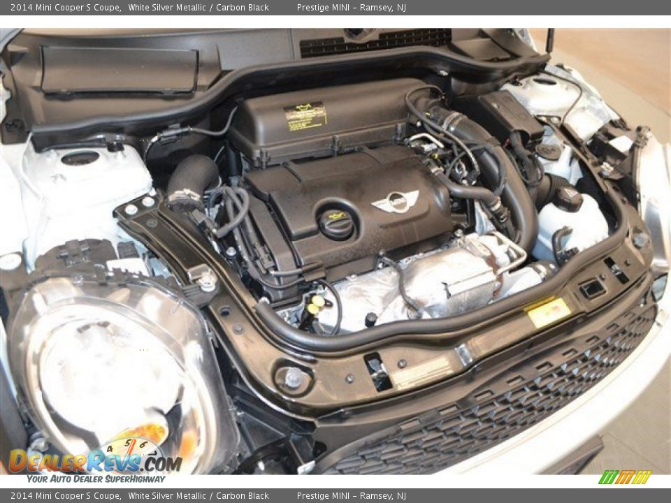 2014 Mini Cooper S Coupe White Silver Metallic / Carbon Black Photo #29