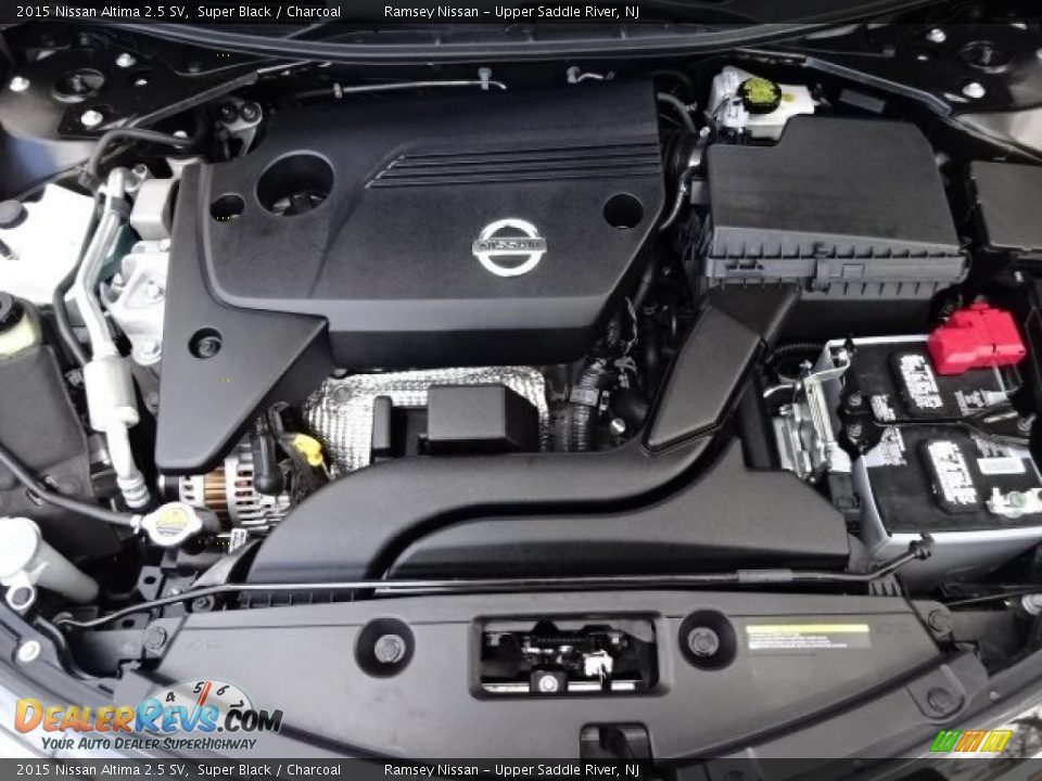 2015 Nissan Altima 2.5 SV Super Black / Charcoal Photo #26
