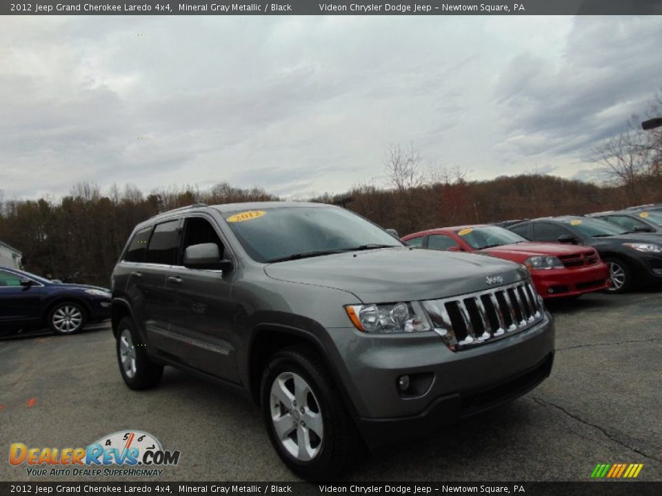 2012 Jeep Grand Cherokee Laredo 4x4 Mineral Gray Metallic / Black Photo #9