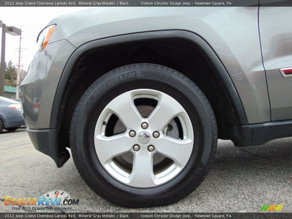 2012 Jeep Grand Cherokee Laredo 4x4 Mineral Gray Metallic / Black Photo #12