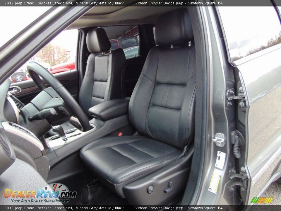 2012 Jeep Grand Cherokee Laredo 4x4 Mineral Gray Metallic / Black Photo #15