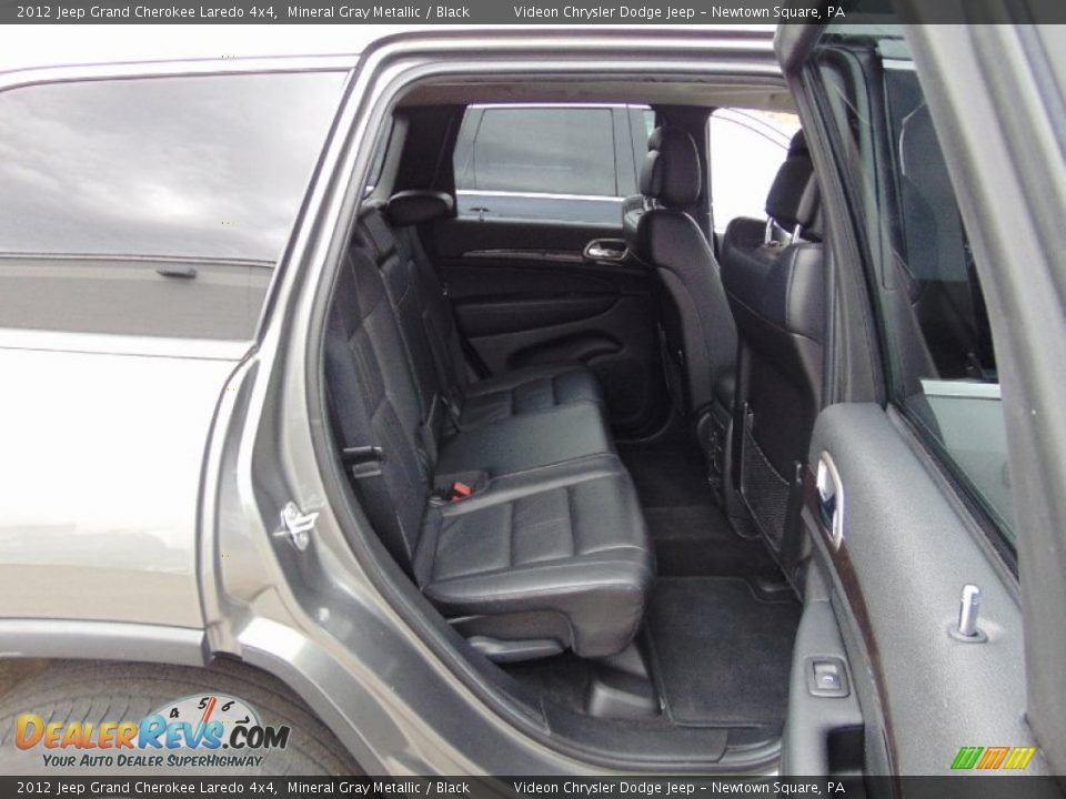 2012 Jeep Grand Cherokee Laredo 4x4 Mineral Gray Metallic / Black Photo #20