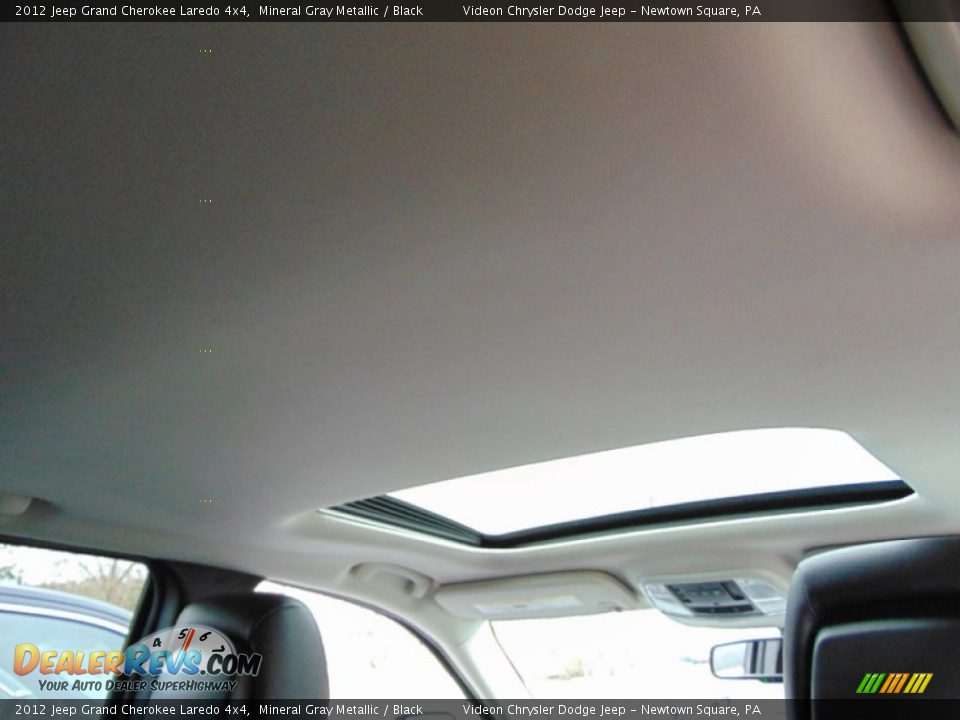 2012 Jeep Grand Cherokee Laredo 4x4 Mineral Gray Metallic / Black Photo #23