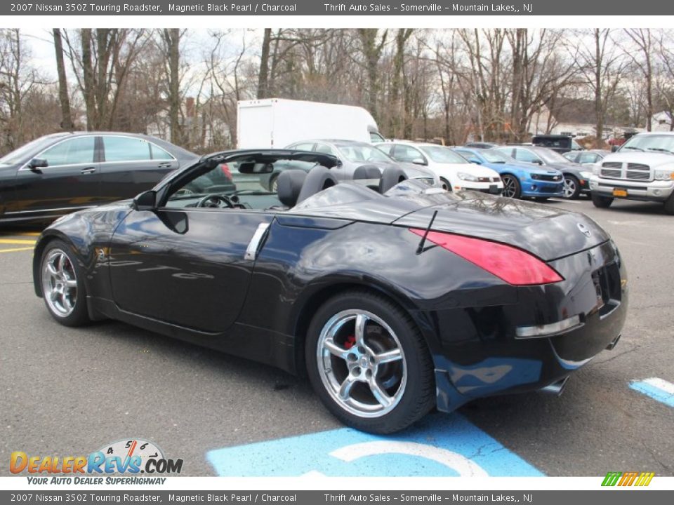 2007 Nissan 350Z Touring Roadster Magnetic Black Pearl / Charcoal Photo #15