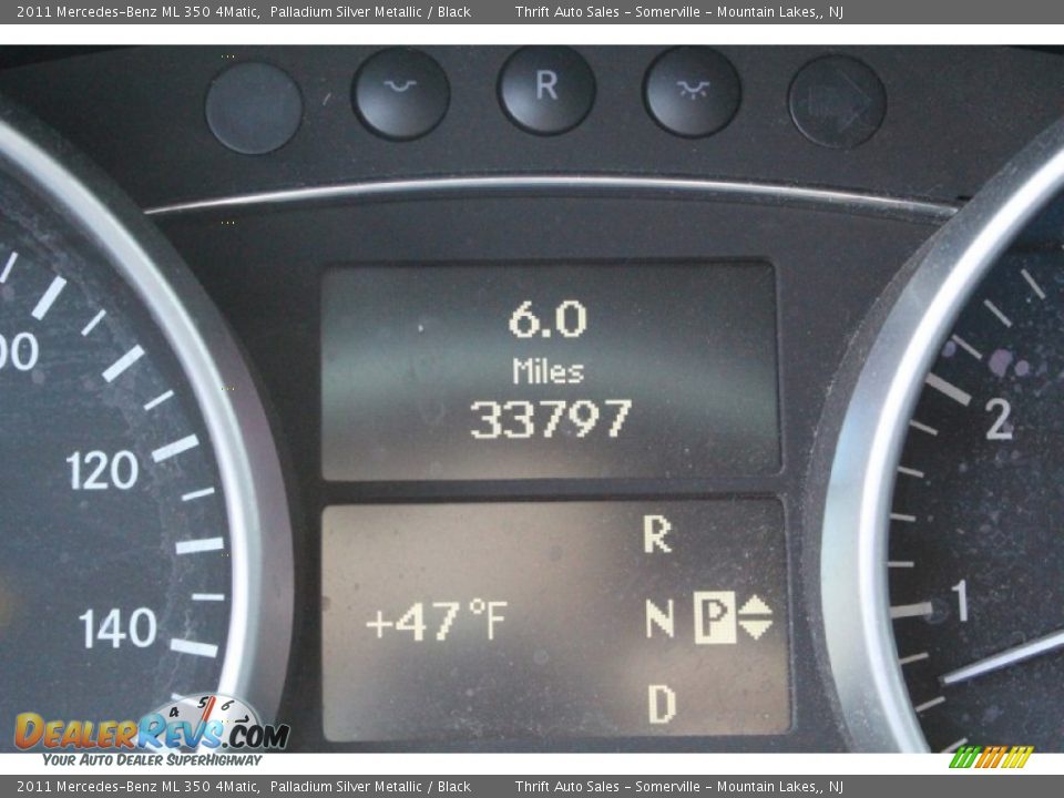 2011 Mercedes-Benz ML 350 4Matic Palladium Silver Metallic / Black Photo #15