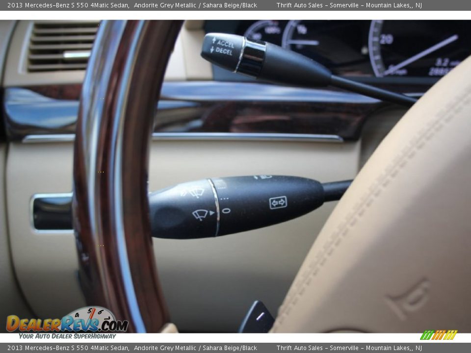 Controls of 2013 Mercedes-Benz S 550 4Matic Sedan Photo #13