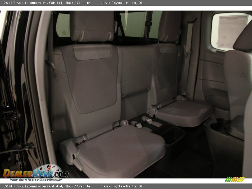 2014 Toyota Tacoma Access Cab 4x4 Black / Graphite Photo #13