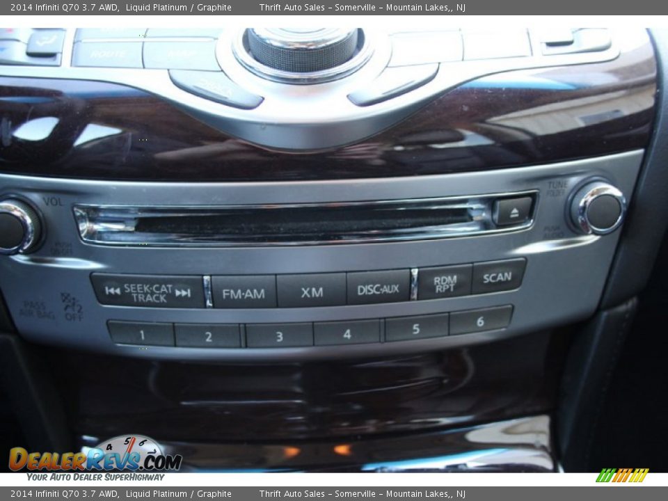 2014 Infiniti Q70 3.7 AWD Liquid Platinum / Graphite Photo #27
