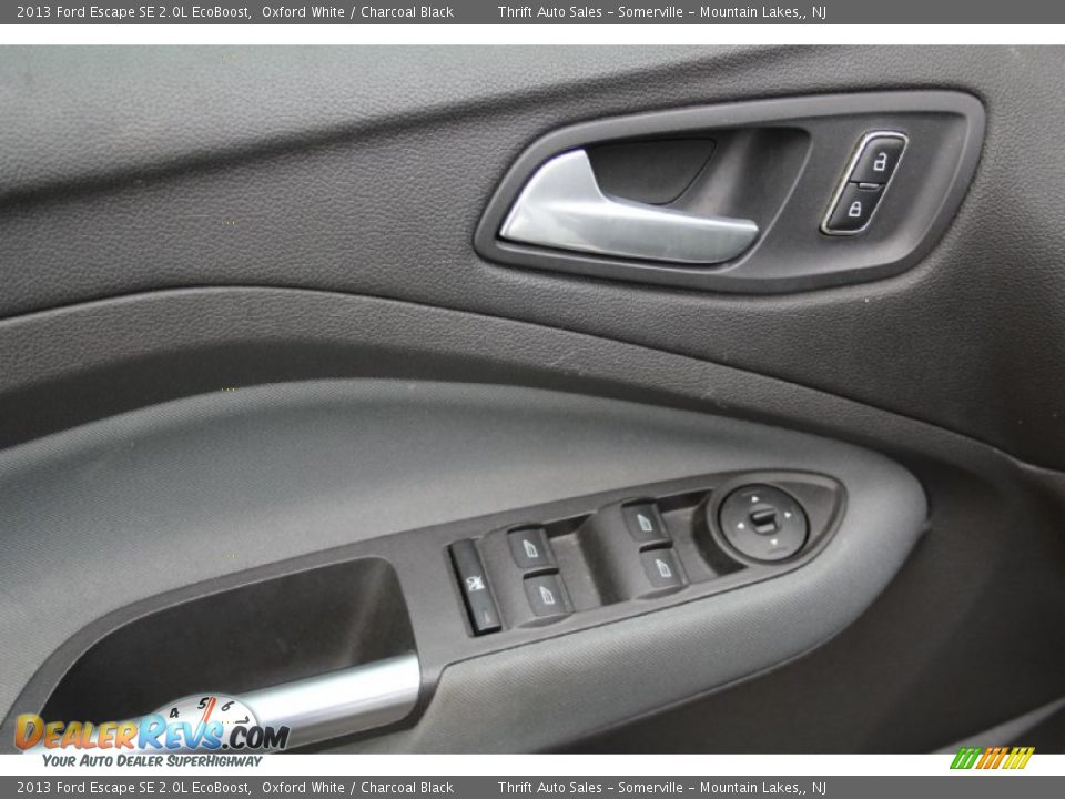 2013 Ford Escape SE 2.0L EcoBoost Oxford White / Charcoal Black Photo #11