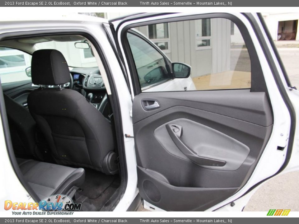 2013 Ford Escape SE 2.0L EcoBoost Oxford White / Charcoal Black Photo #14