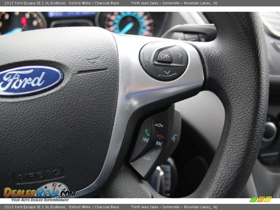 2013 Ford Escape SE 2.0L EcoBoost Oxford White / Charcoal Black Photo #23