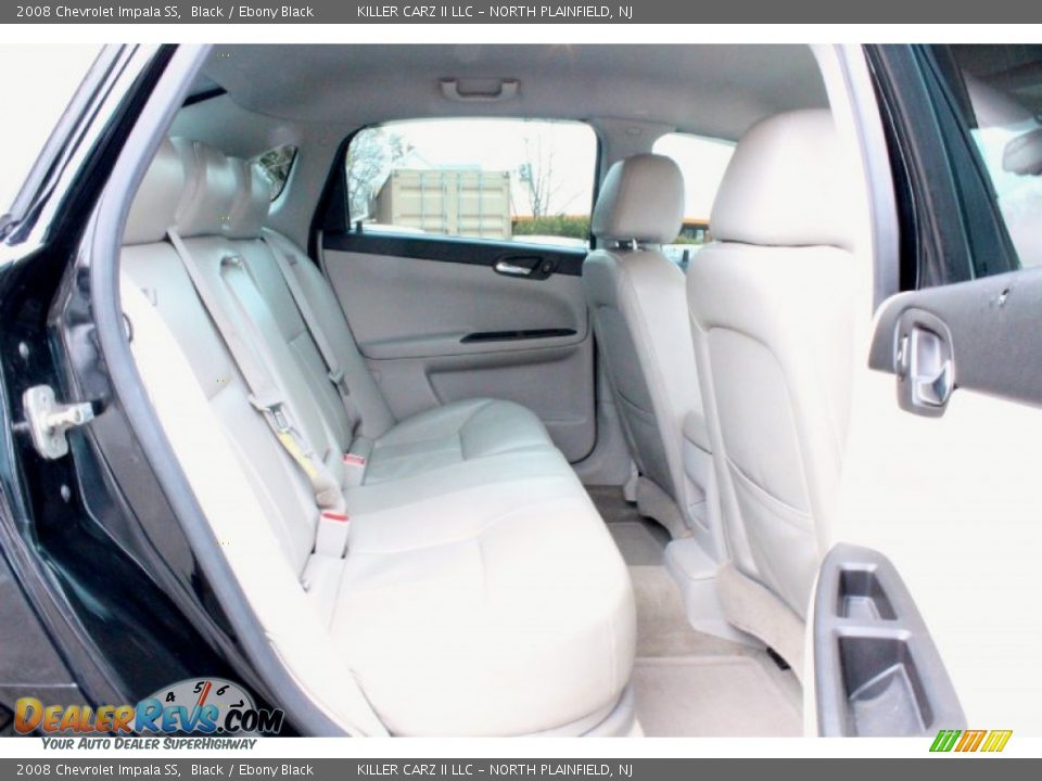 2008 Chevrolet Impala SS Black / Ebony Black Photo #25