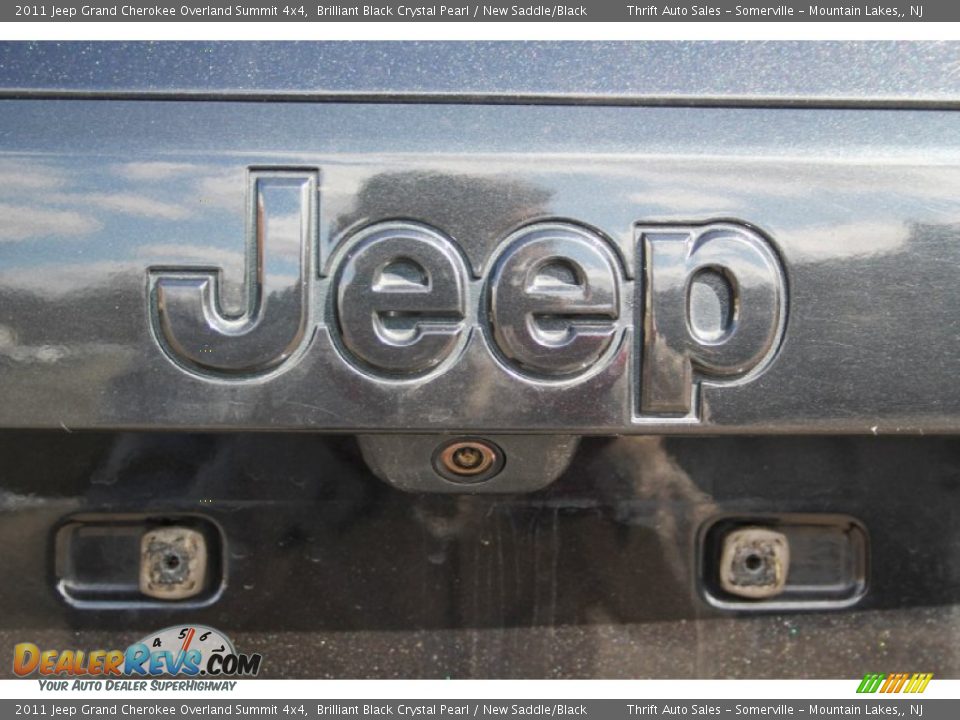 2011 Jeep Grand Cherokee Overland Summit 4x4 Brilliant Black Crystal Pearl / New Saddle/Black Photo #7