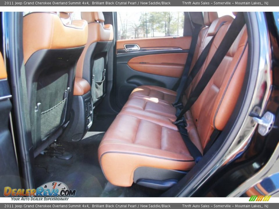 2011 Jeep Grand Cherokee Overland Summit 4x4 Brilliant Black Crystal Pearl / New Saddle/Black Photo #18