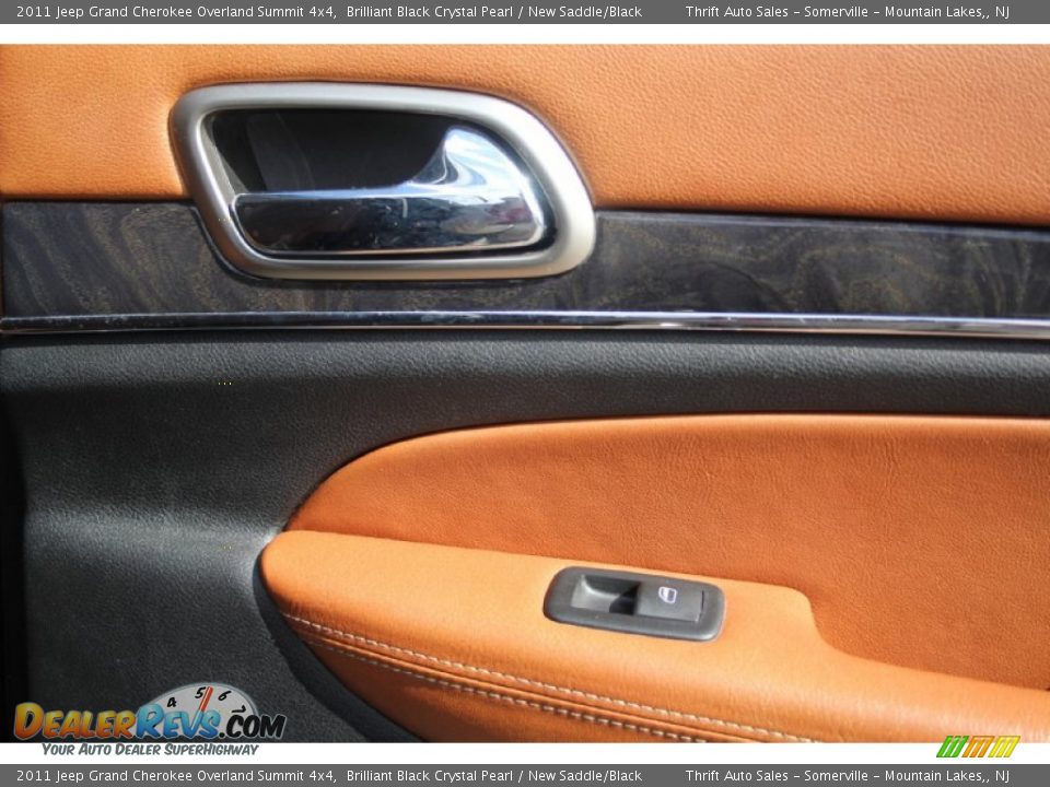 2011 Jeep Grand Cherokee Overland Summit 4x4 Brilliant Black Crystal Pearl / New Saddle/Black Photo #25