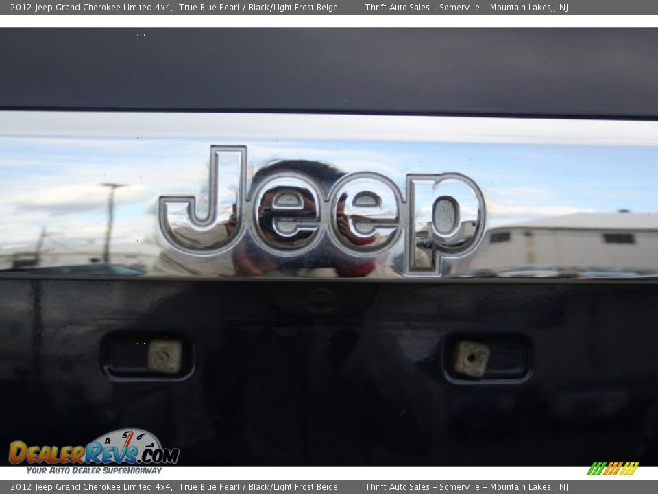 2012 Jeep Grand Cherokee Limited 4x4 True Blue Pearl / Black/Light Frost Beige Photo #10