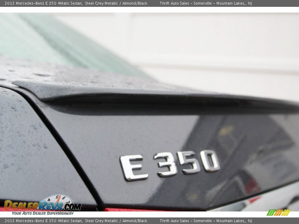 2013 Mercedes-Benz E 350 4Matic Sedan Steel Grey Metallic / Almond/Black Photo #10
