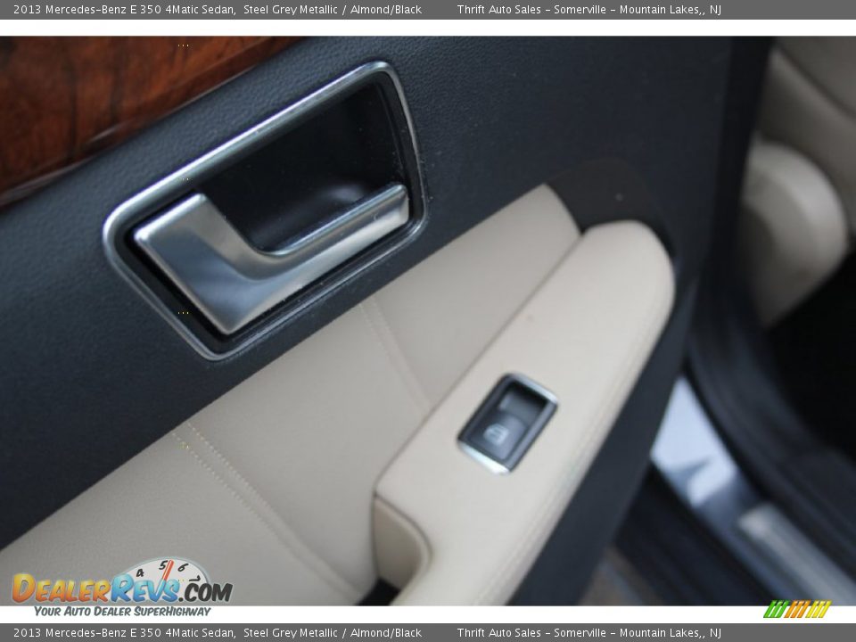 2013 Mercedes-Benz E 350 4Matic Sedan Steel Grey Metallic / Almond/Black Photo #16