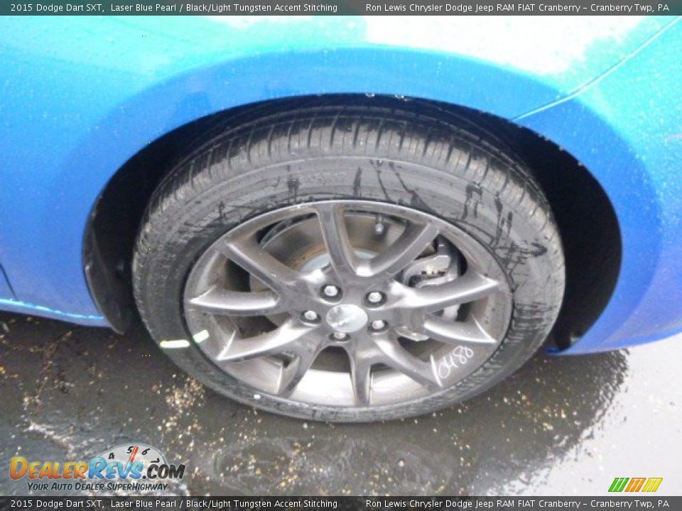 2015 Dodge Dart SXT Laser Blue Pearl / Black/Light Tungsten Accent Stitching Photo #7
