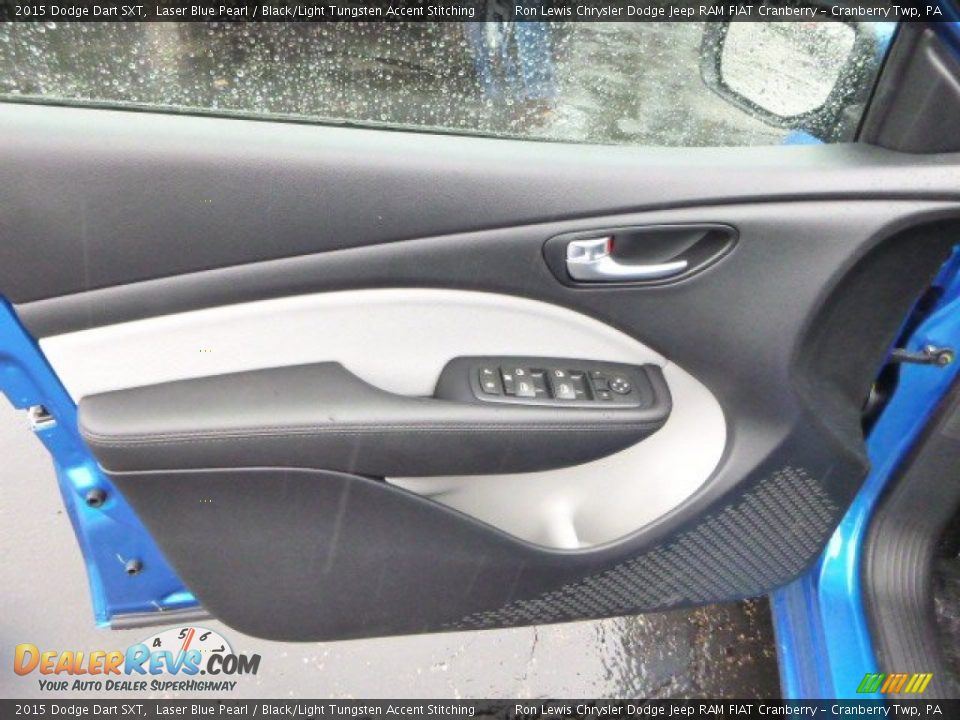2015 Dodge Dart SXT Laser Blue Pearl / Black/Light Tungsten Accent Stitching Photo #14