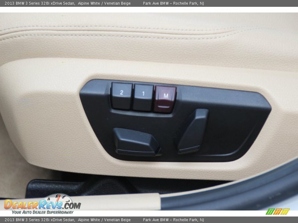 2013 BMW 3 Series 328i xDrive Sedan Alpine White / Venetian Beige Photo #13