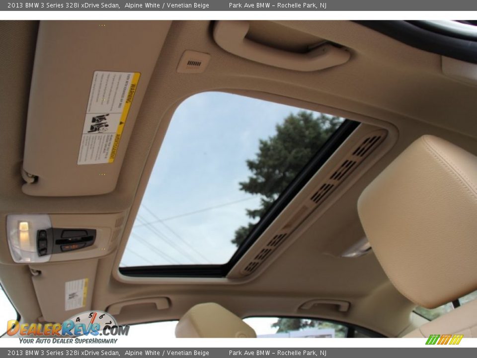 2013 BMW 3 Series 328i xDrive Sedan Alpine White / Venetian Beige Photo #15