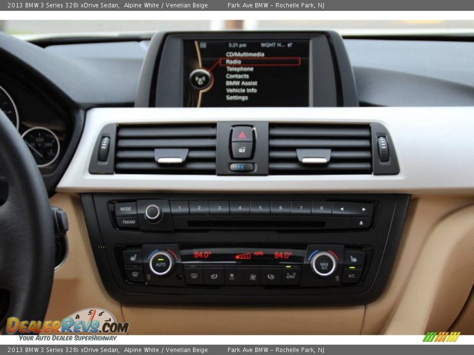 2013 BMW 3 Series 328i xDrive Sedan Alpine White / Venetian Beige Photo #17