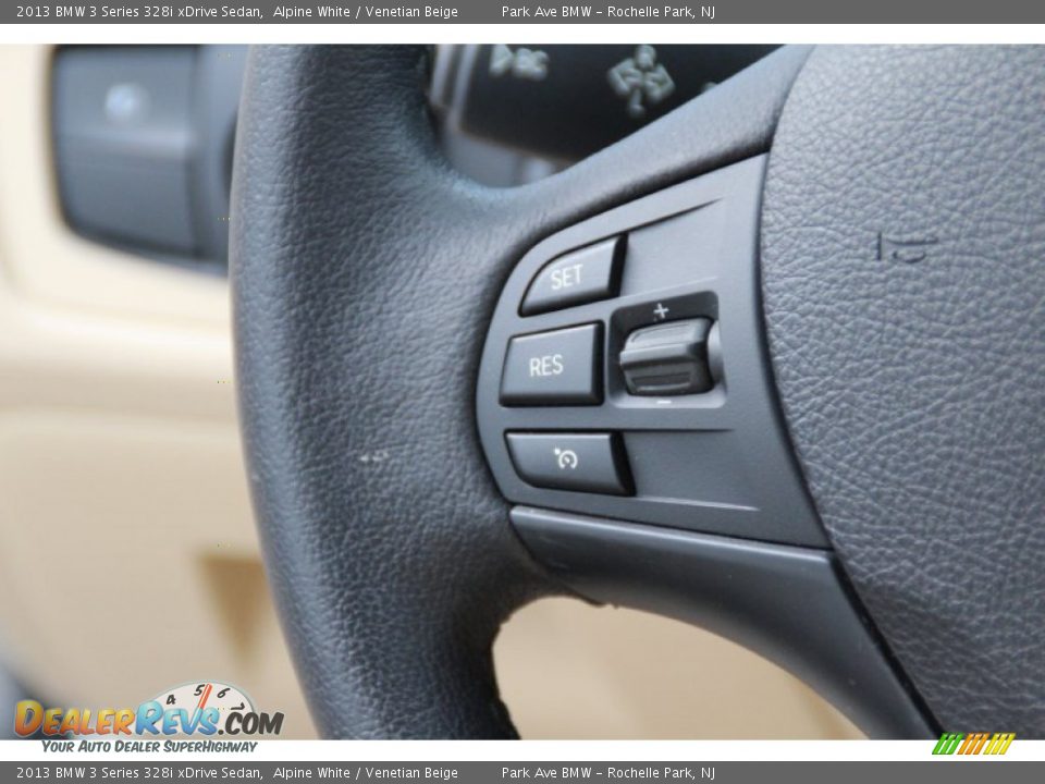 2013 BMW 3 Series 328i xDrive Sedan Alpine White / Venetian Beige Photo #20