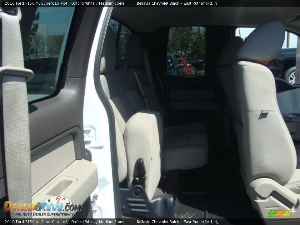 2010 Ford F150 XL SuperCab 4x4 Oxford White / Medium Stone Photo #12