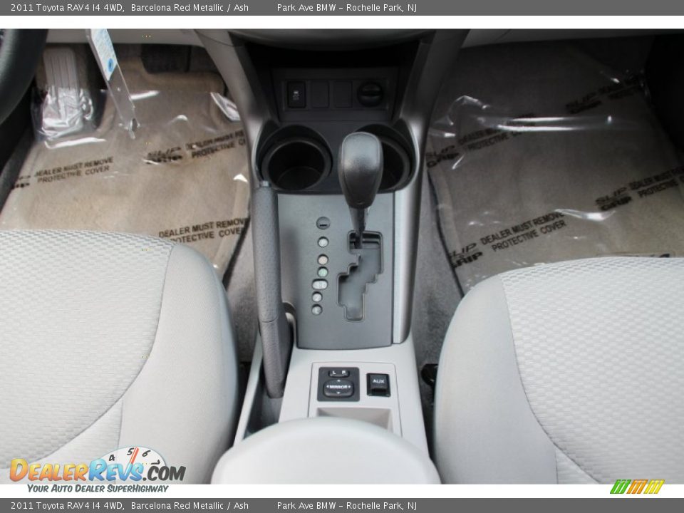 2011 Toyota RAV4 I4 4WD Shifter Photo #17