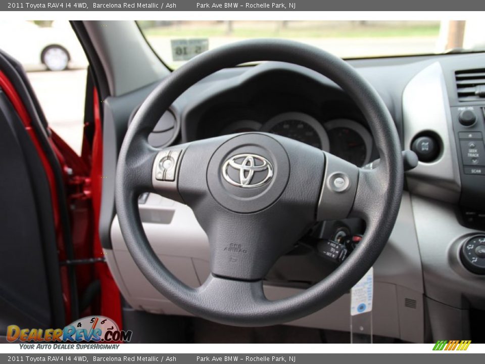2011 Toyota RAV4 I4 4WD Steering Wheel Photo #18