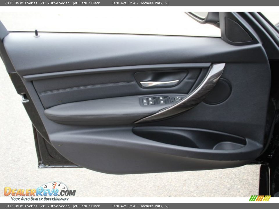 Door Panel of 2015 BMW 3 Series 328i xDrive Sedan Photo #8