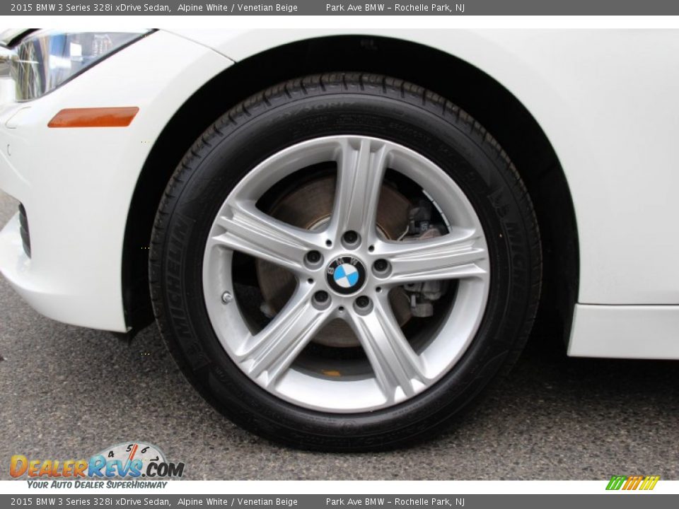2015 BMW 3 Series 328i xDrive Sedan Alpine White / Venetian Beige Photo #32