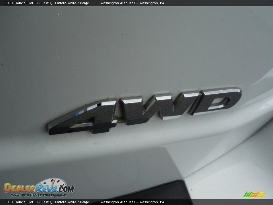 2013 Honda Pilot EX-L 4WD Taffeta White / Beige Photo #9