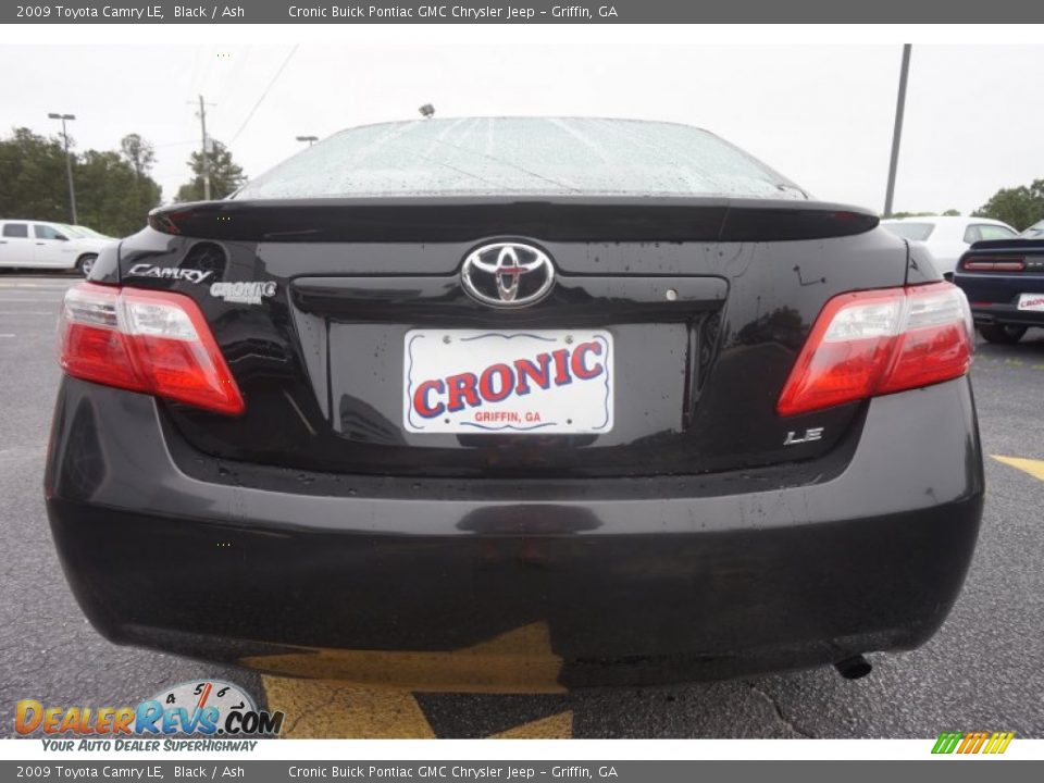 2009 Toyota Camry LE Black / Ash Photo #6
