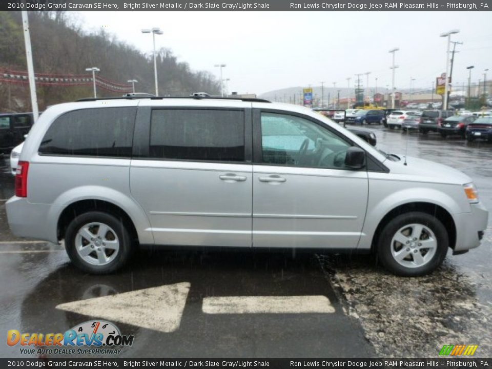 2010 Dodge Grand Caravan SE Hero Bright Silver Metallic / Dark Slate Gray/Light Shale Photo #7