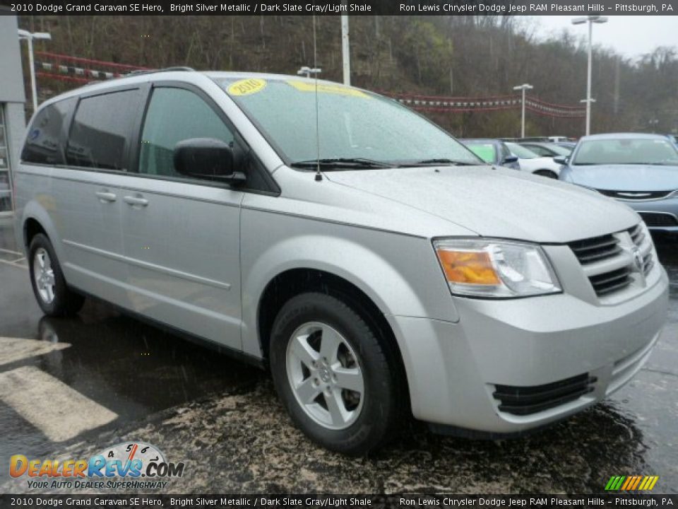 2010 Dodge Grand Caravan SE Hero Bright Silver Metallic / Dark Slate Gray/Light Shale Photo #8
