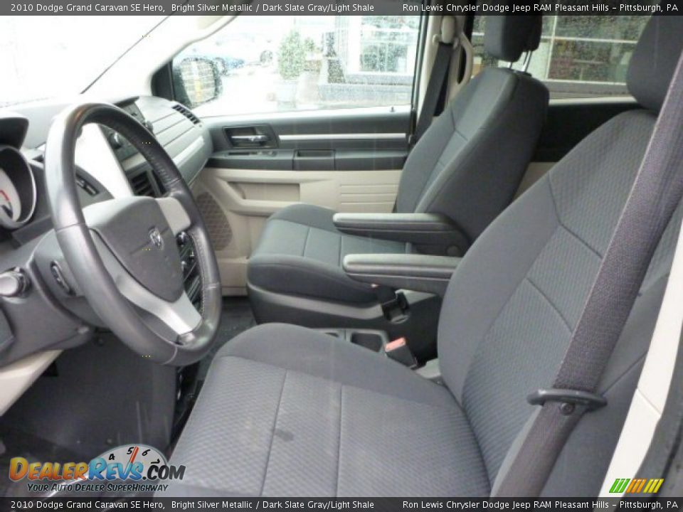 2010 Dodge Grand Caravan SE Hero Bright Silver Metallic / Dark Slate Gray/Light Shale Photo #11