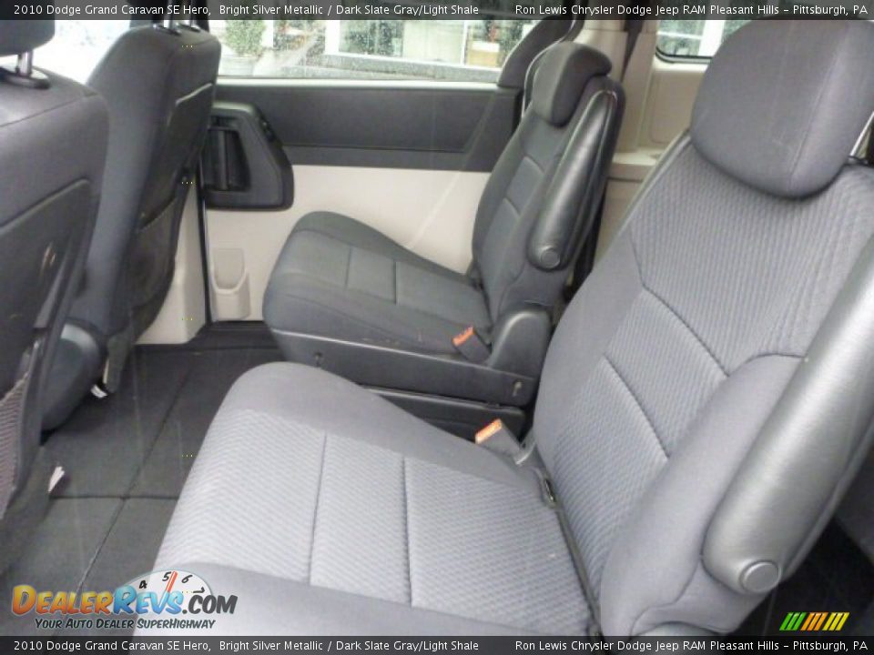 2010 Dodge Grand Caravan SE Hero Bright Silver Metallic / Dark Slate Gray/Light Shale Photo #12