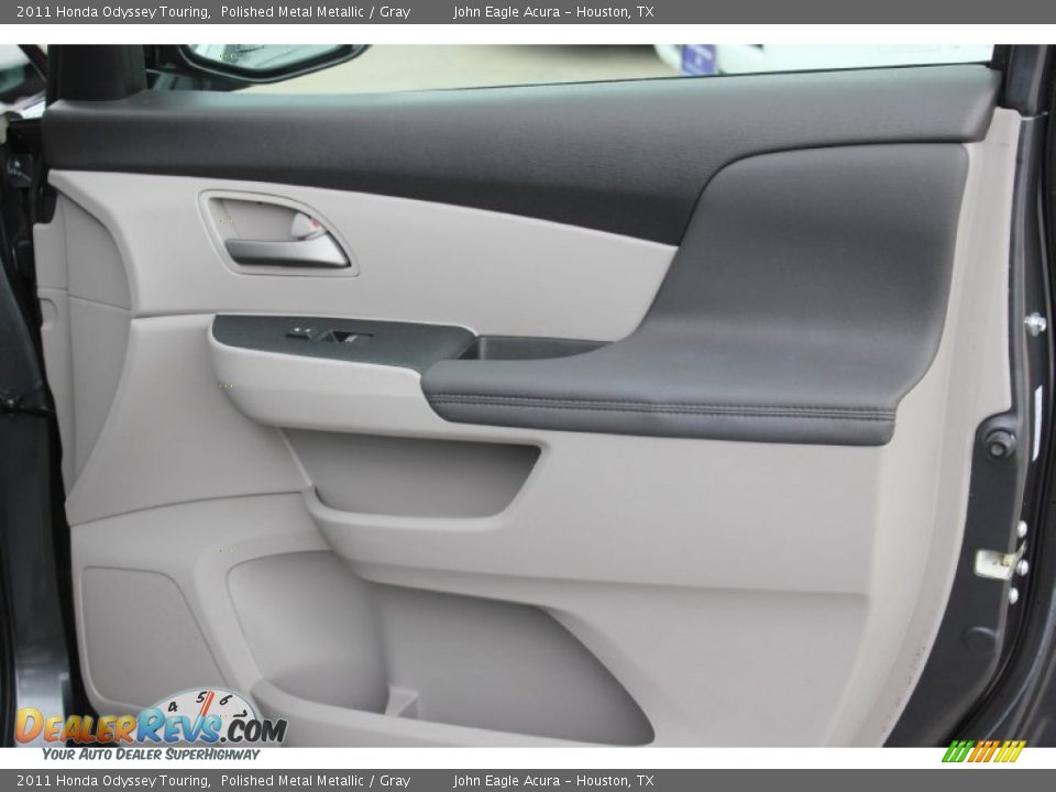 2011 Honda Odyssey Touring Polished Metal Metallic / Gray Photo #24