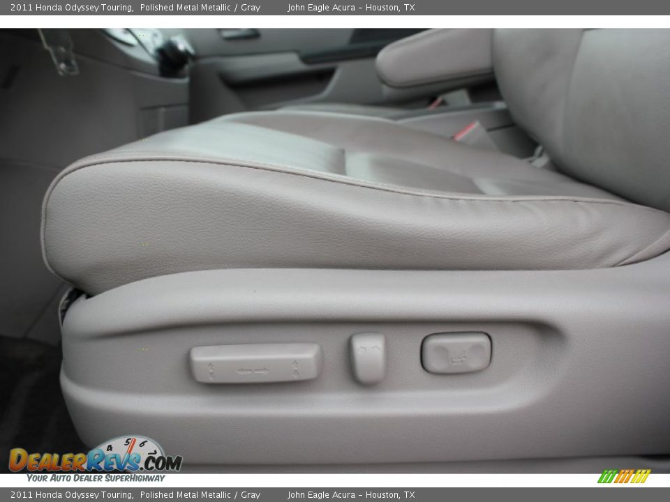 2011 Honda Odyssey Touring Polished Metal Metallic / Gray Photo #27