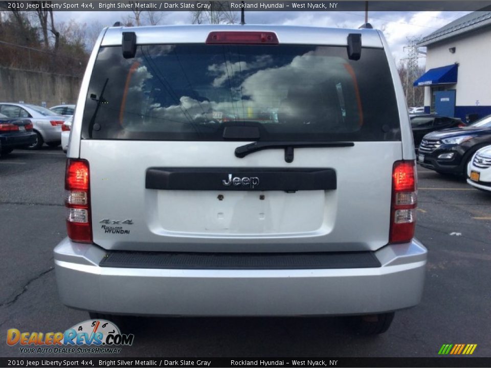 2010 Jeep Liberty Sport 4x4 Bright Silver Metallic / Dark Slate Gray Photo #5